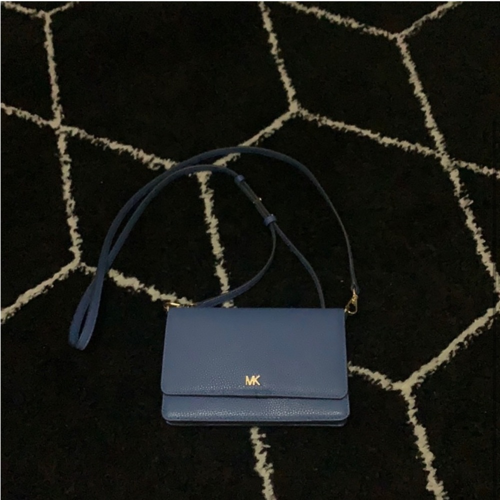 MICHAEL KORS blue monogram Leather Crossbody Handbag Purse - Picture 2 of 2